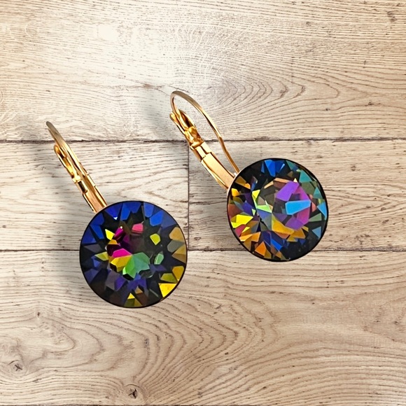 Jewelry - Handcrafted earrings with Swarovski crystal